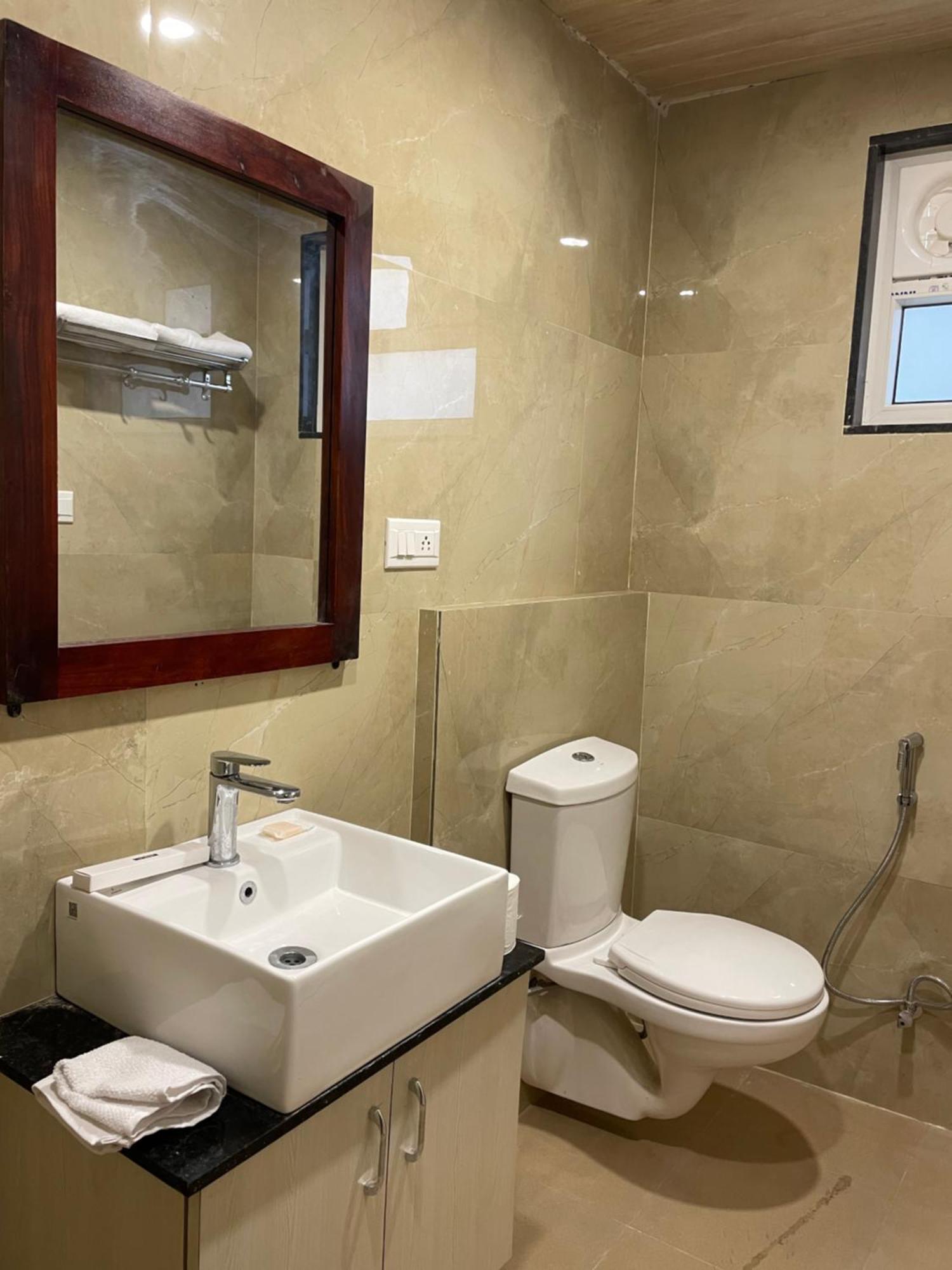 Vrindavan Greens Resort ウダイプル エクステリア 写真